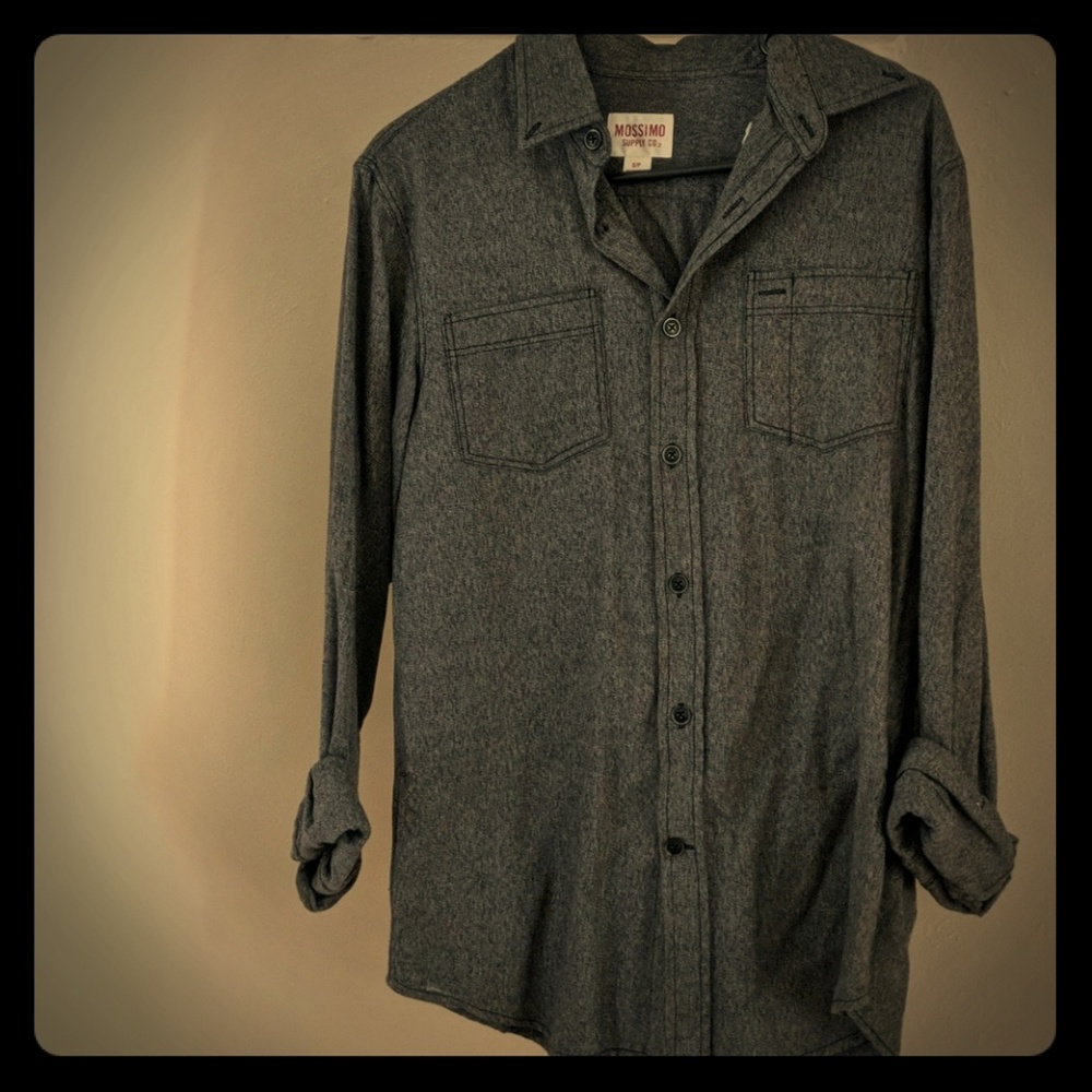 Long sleeve, grey/black button up